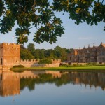 Broughton Castle (布劳顿城堡)