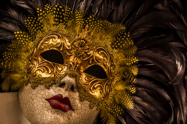 Opera mask